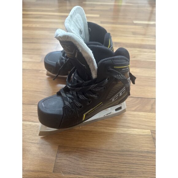 CCM Super Tacks 9370 Youth Hockey Skates Size 13 - Picture 4 of 10